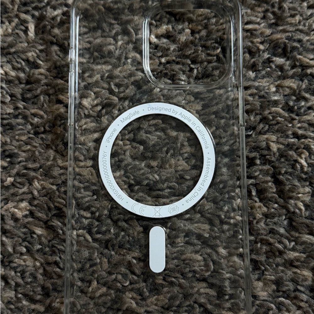 Apple Clear MagSafe iPhone Case 15 Pro Max